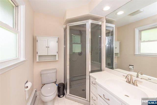 68 Mandeville Drive, Wayne, NJ 07470
