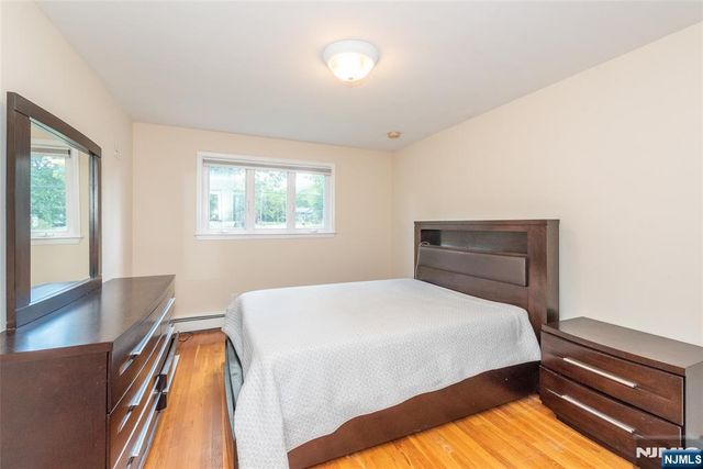 68 Mandeville Drive, Wayne, NJ 07470