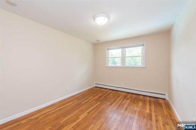 68 Mandeville Drive, Wayne, NJ 07470