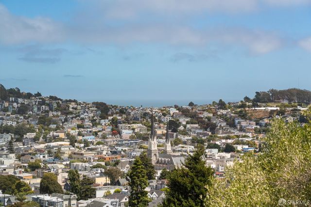 4121 Cesar Chavez Street 6, San Francisco, CA 94131