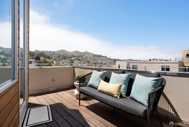 4121 Cesar Chavez Street 6, San Francisco, CA 94131