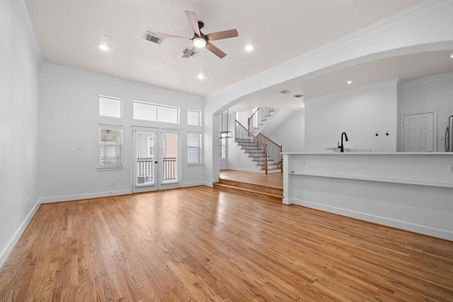 1128 W 26th Street, Houston, TX 77008