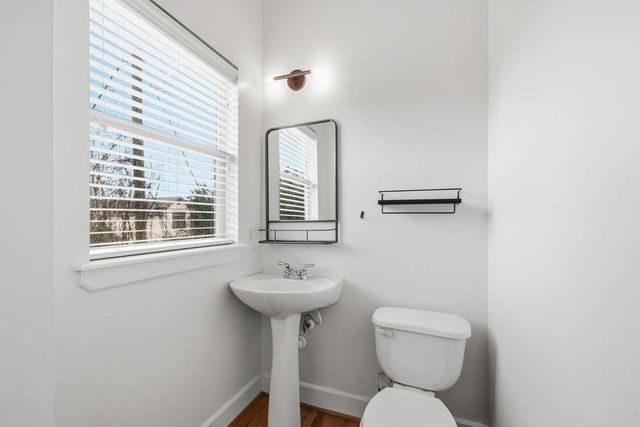 1128 W 26th Street, Houston, TX 77008