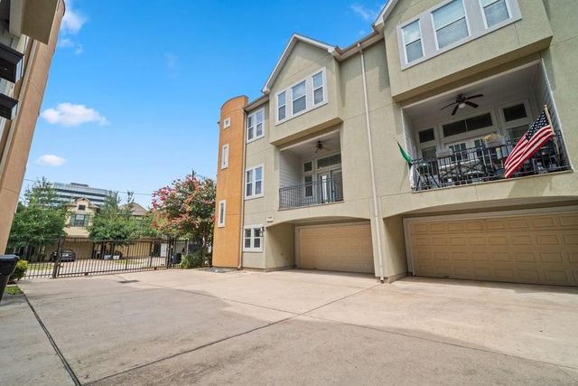 1128 W 26th Street, Houston, TX 77008