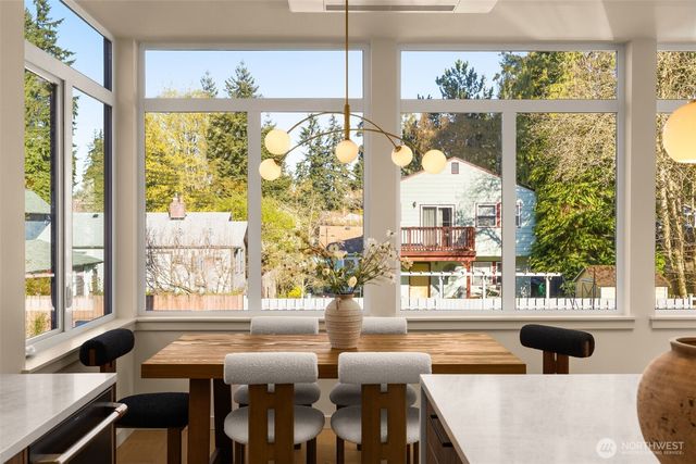 14031 Densmore Avenue N, Seattle, WA 98133