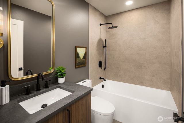 14031 Densmore Avenue N, Seattle, WA 98133