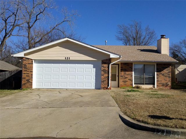 121 Stonewood Drive, Noble, OK 73068