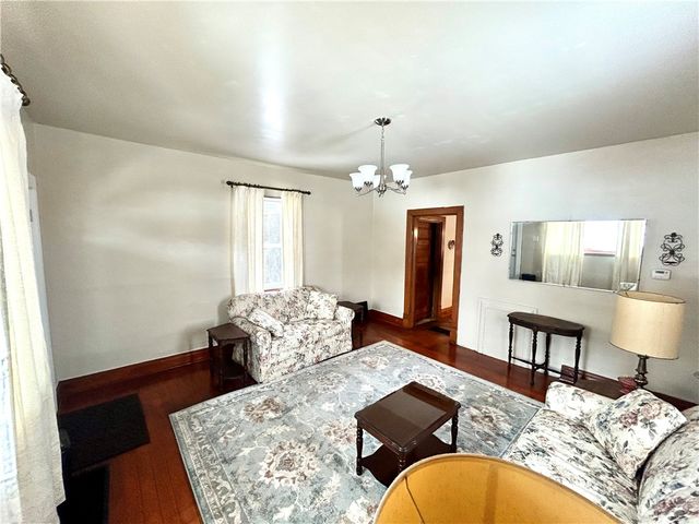 428 5th Street, California, PA 15419