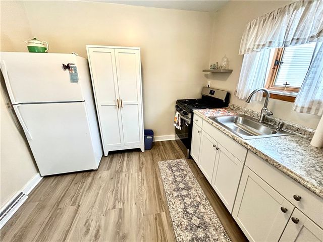 428 5th Street, California, PA 15419