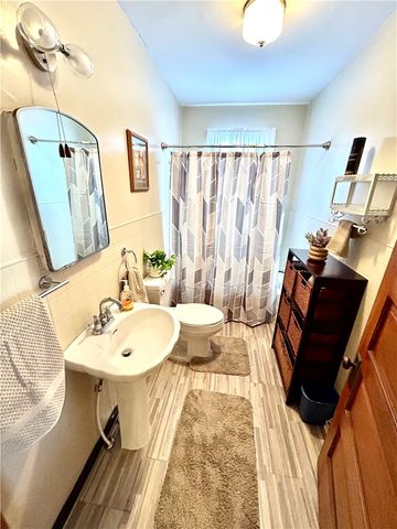 428 5th Street, California, PA 15419