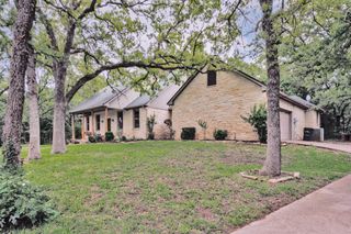 215 Private Road 2394, Alvord, TX 76225