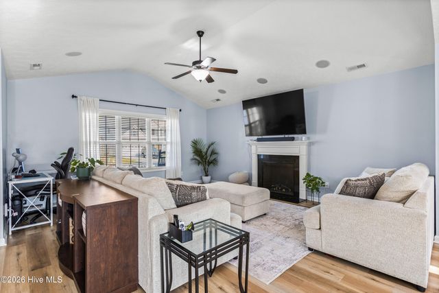 217 Merin Height Road, Jacksonville, NC 28546