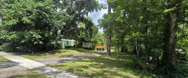10733 GLADWYNNE Road, Jacksonville, FL 32218