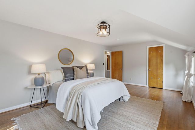 2281 Northwest Boulevard, Columbus, OH 43221
