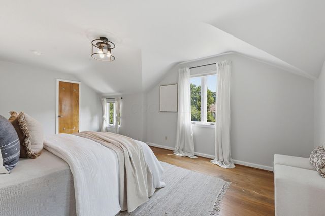 2281 Northwest Boulevard, Columbus, OH 43221
