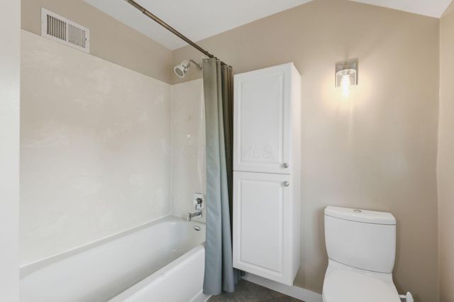 2281 Northwest Boulevard, Columbus, OH 43221