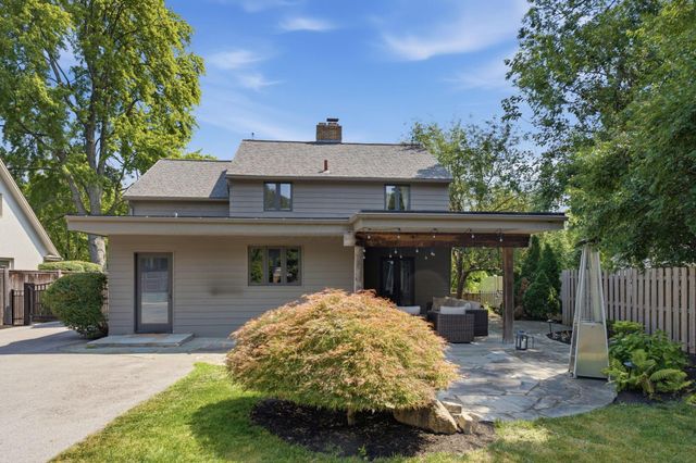 2281 Northwest Boulevard, Columbus, OH 43221