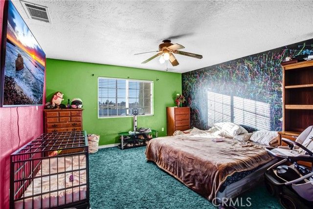 10439 Mesa, Oak Hills, CA 92344