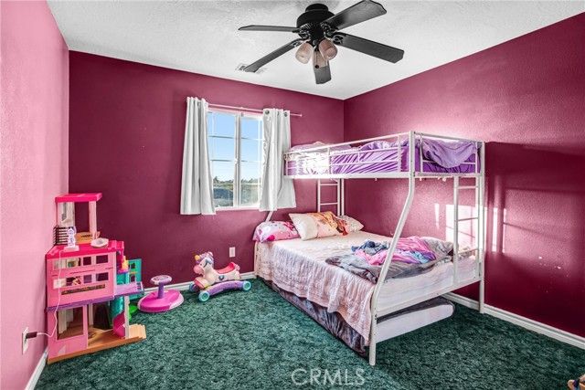 10439 Mesa, Oak Hills, CA 92344