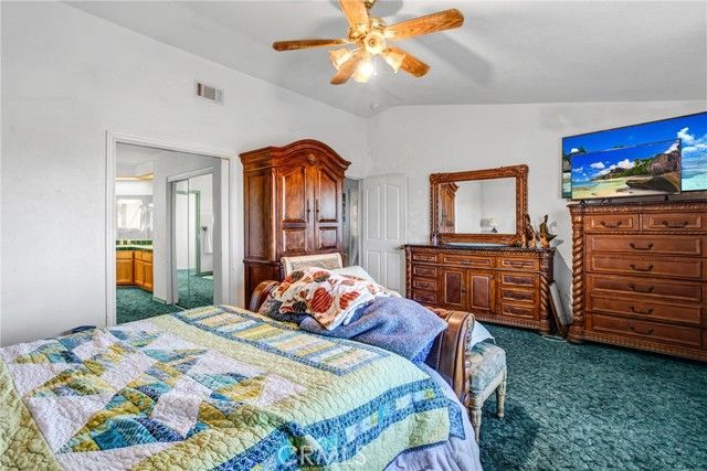 10439 Mesa, Oak Hills, CA 92344