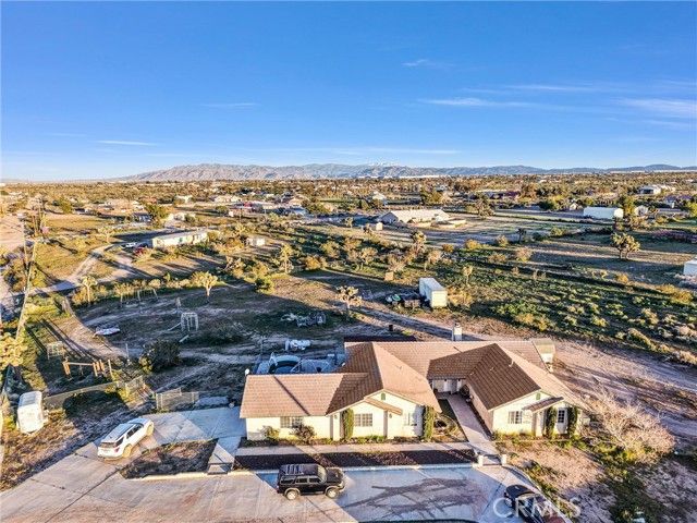 10439 Mesa, Oak Hills, CA 92344