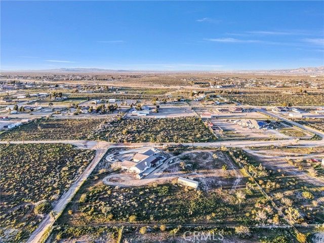 10439 Mesa, Oak Hills, CA 92344