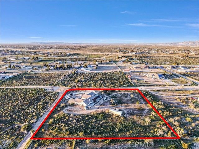 10439 Mesa, Oak Hills, CA 92344