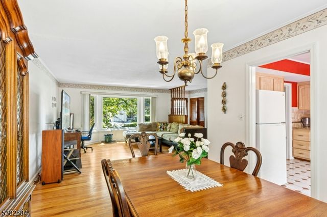 591 Harris Dr, Rahway City, NJ 07065