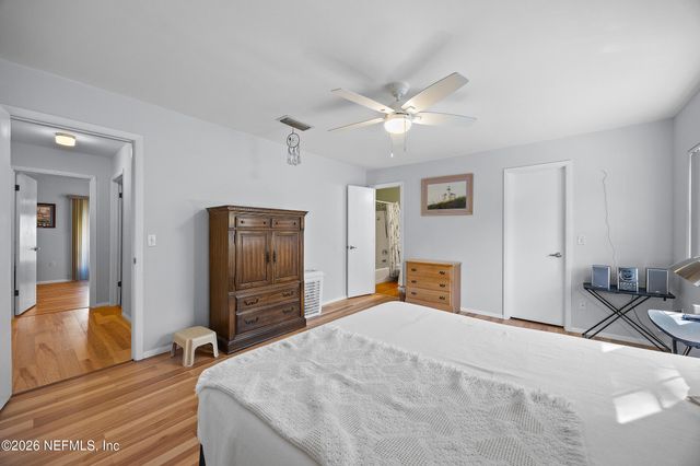 327 GREENCASTLE Road 54, Jacksonville, FL 32225