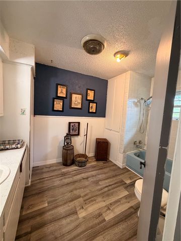 8111 Highway 103, Green Forest, AR 72638