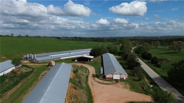 8111 Highway 103, Green Forest, AR 72638