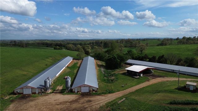 8111 Highway 103, Green Forest, AR 72638