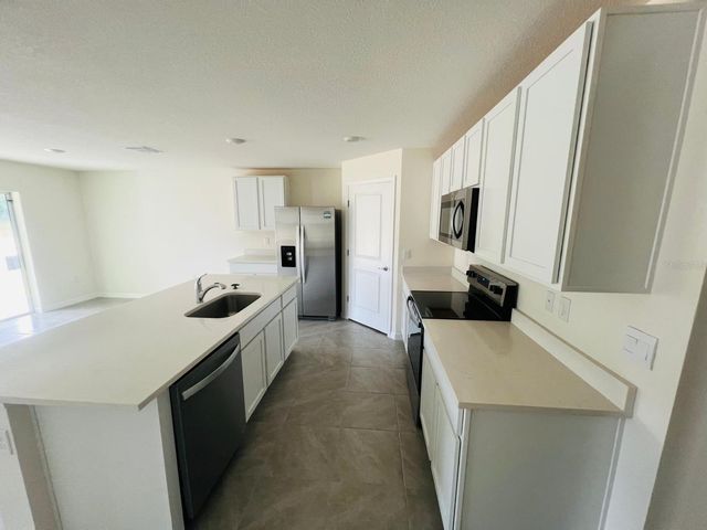 7152 SE 113TH LANE, Belleview, FL 34420