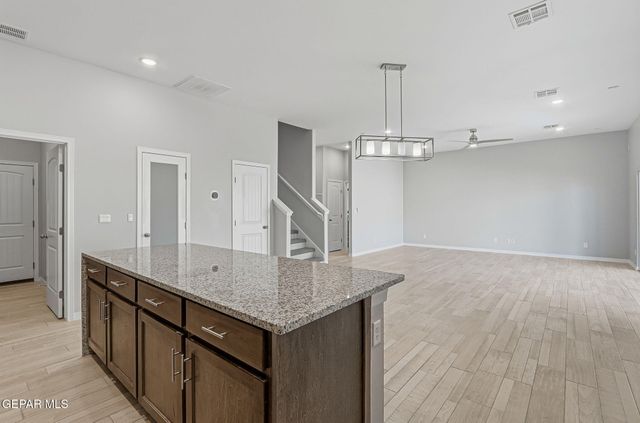 103 Bonnie Trail, Sunland Park, NM 88008