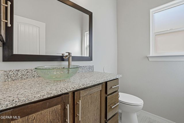 103 Bonnie Trail, Sunland Park, NM 88008