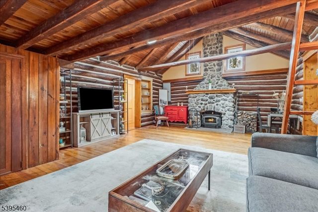 75 Upper Hibernia Road, Rockaway Twp., NJ 07866