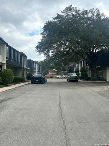 7834 Broadway Apt 304, San Antonio, TX 78209