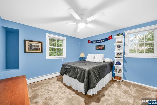 68 Fieldstone Place, Wayne, NJ 07470