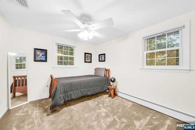 68 Fieldstone Place, Wayne, NJ 07470