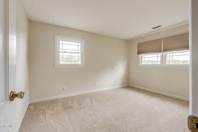 316 Claymore Drive, Kingsport, TN 37663