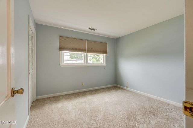 316 Claymore Drive, Kingsport, TN 37663