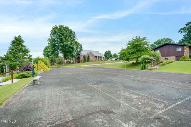316 Claymore Drive, Kingsport, TN 37663