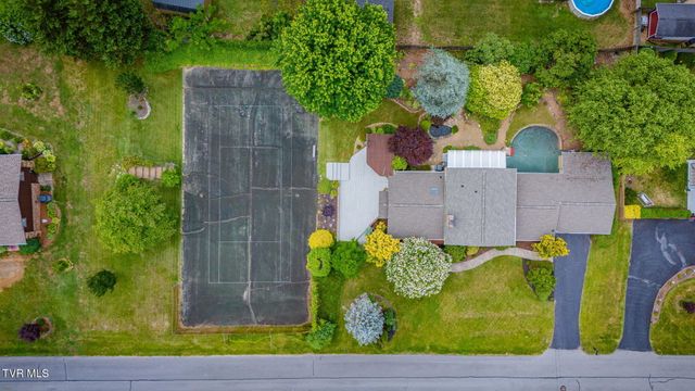 316 Claymore Drive, Kingsport, TN 37663