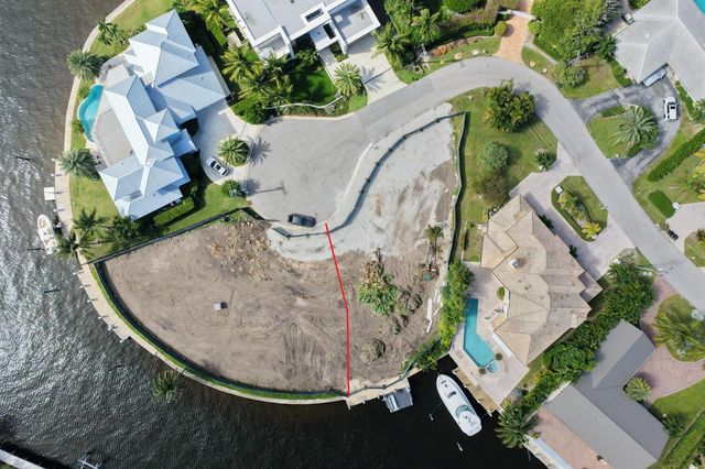 92 Island Drive S, Ocean Ridge, FL 33435