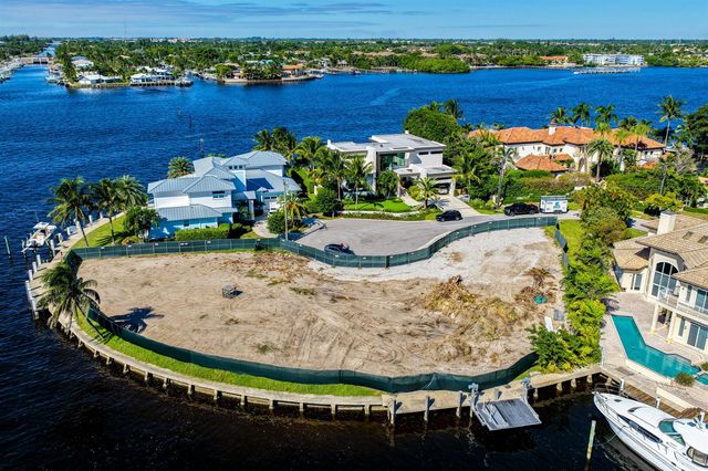 92 Island Drive S, Ocean Ridge, FL 33435