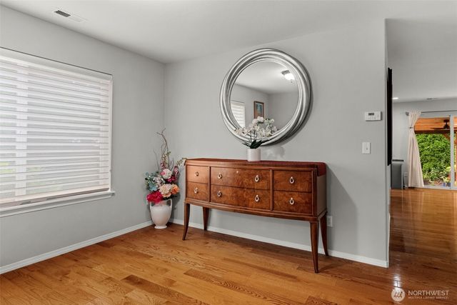9407 185th Street Ct E, Puyallup, WA 98375