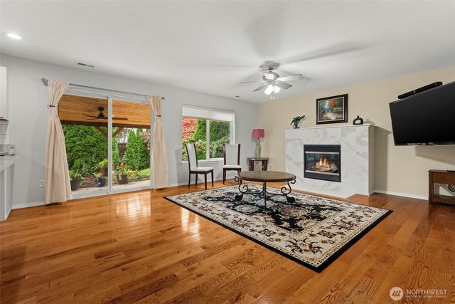 9407 185th Street Ct E, Puyallup, WA 98375