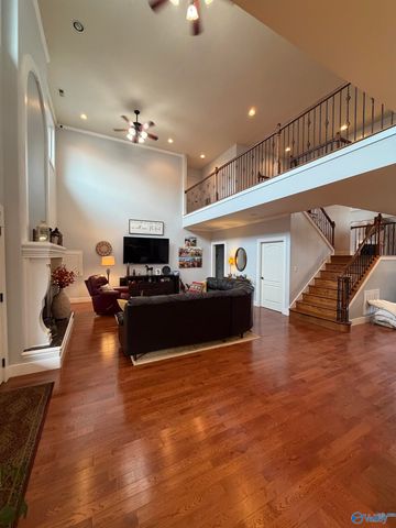 227 Keiffer Circle, New Market, AL 35761