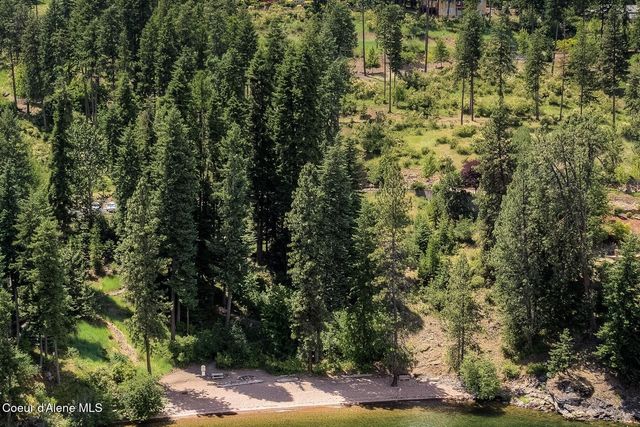 4926 S Scenic Dr, Coeur D'alene, ID 83814
