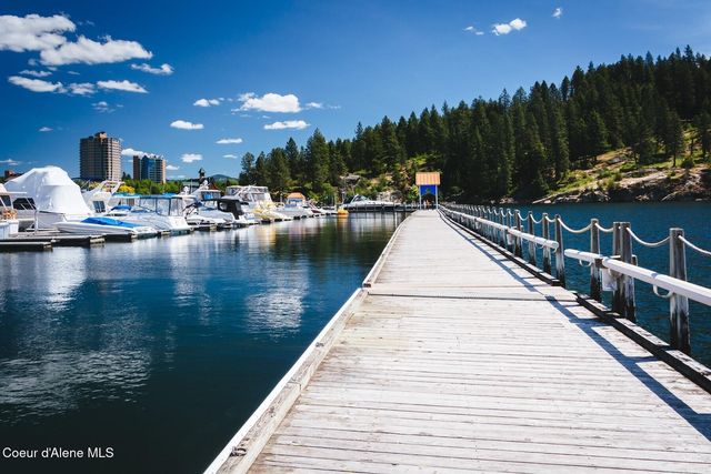 4926 S Scenic Dr, Coeur D'alene, ID 83814